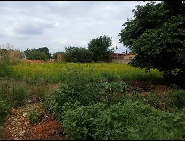 1,044M² VACANT LAND FOR SALE IN KOOKRUS